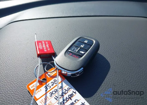 2026 Honda Passport Awd Trailsport Elite/Awd Trailsport Elite Blackout z USA, uszkodzony, nr VIN 5FNYF9H85TB038524